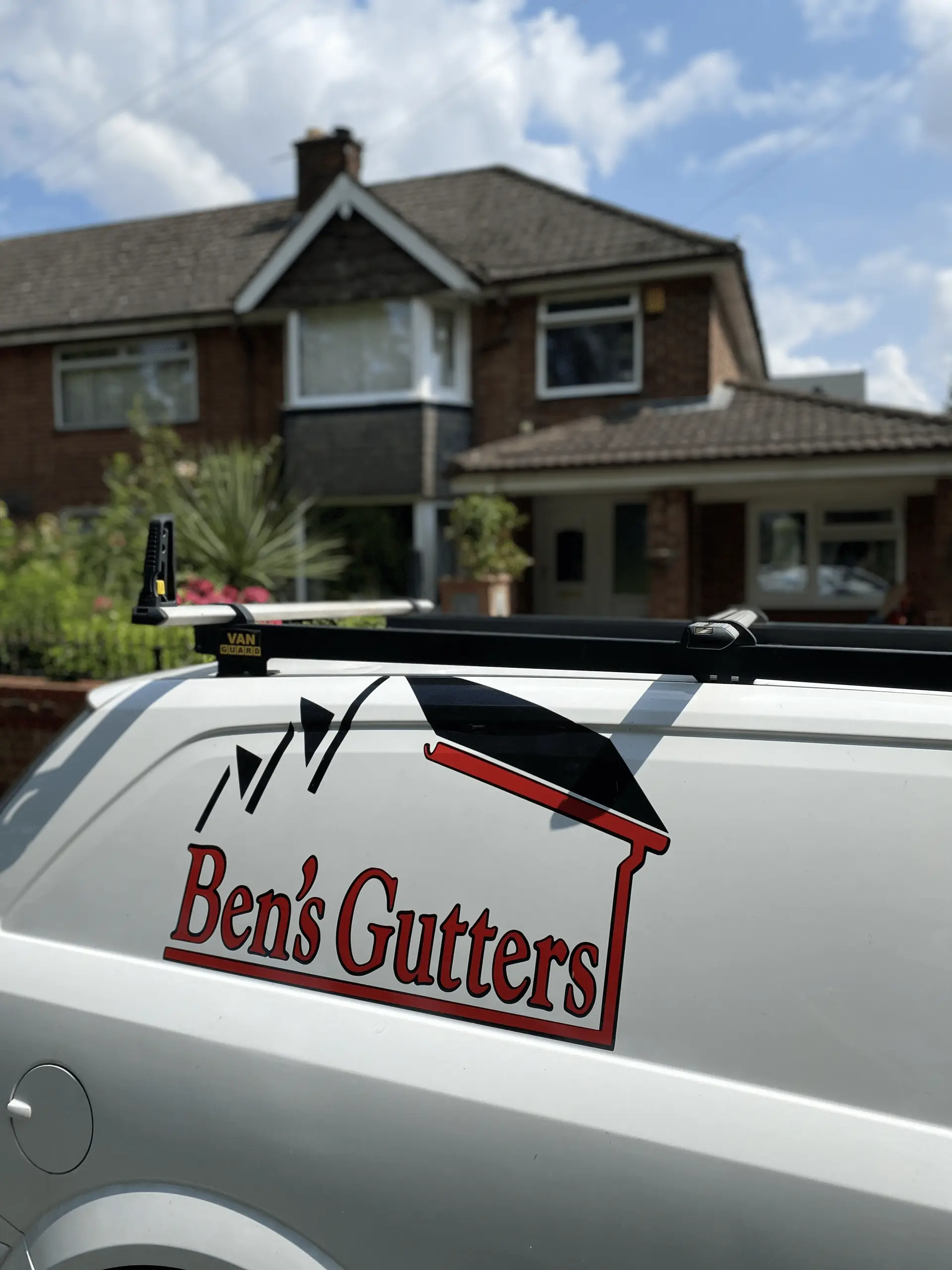 gutter cleaning faqs in Lincoln
